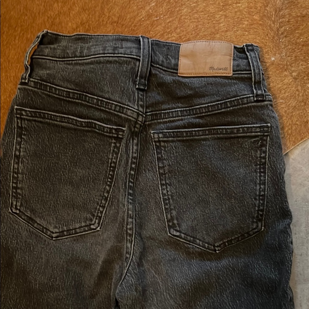 NWOT Madewell The Perfect Vintage High Waist Straight Leg Jeans - Picture 2 of 2